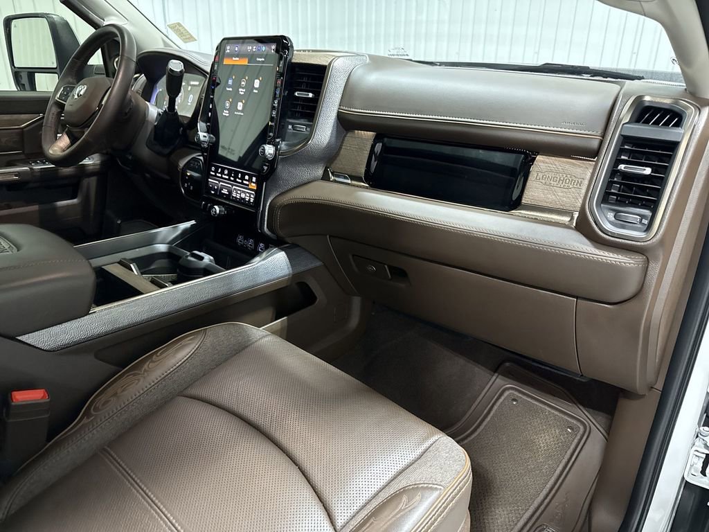 Used 2025 RAM 3500 Longhorn AWD/4WD image 30