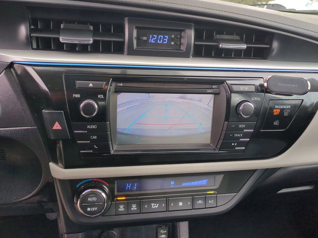 Used 2016 Toyota Corolla LE image 15