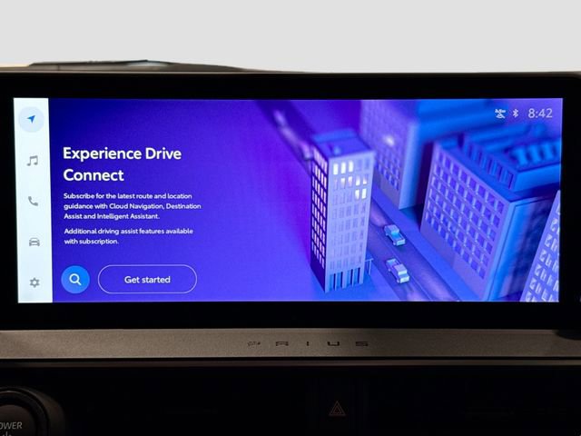 New 2026 Toyota Prius Plug-In Hybrid FWD image 12