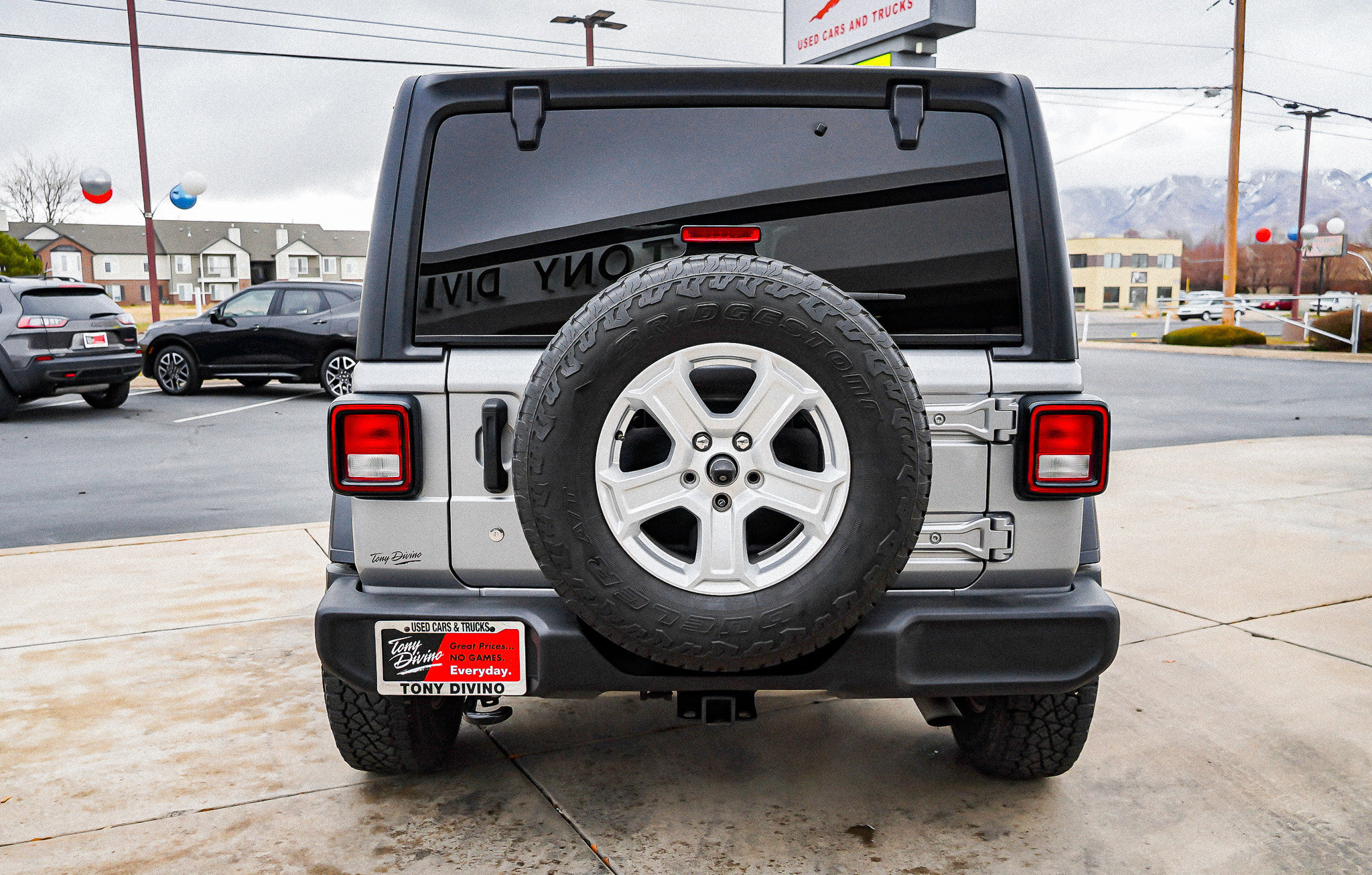 Used 2018 Jeep Wrangler Unlimited Sport S image 7