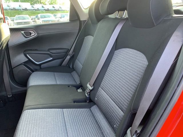Used 2020 Kia Soul FWD image 19