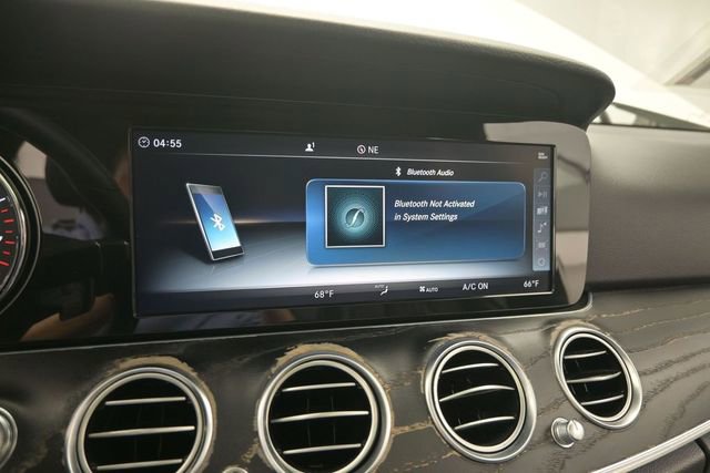 Used 2018 Mercedes-Benz E 300 4MATIC image 34
