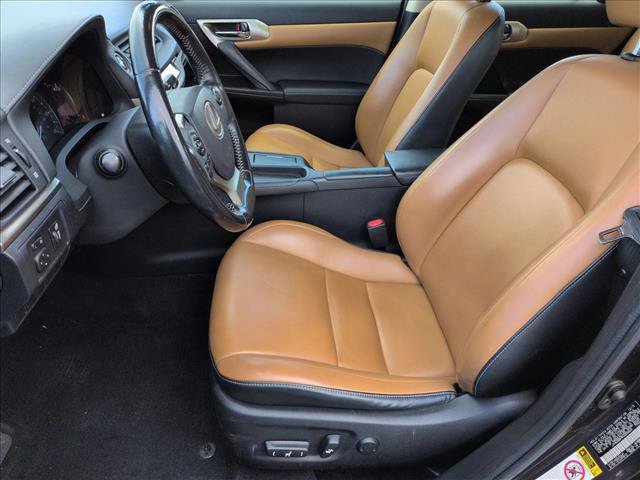 Used 2016 Lexus CT 200h image 14