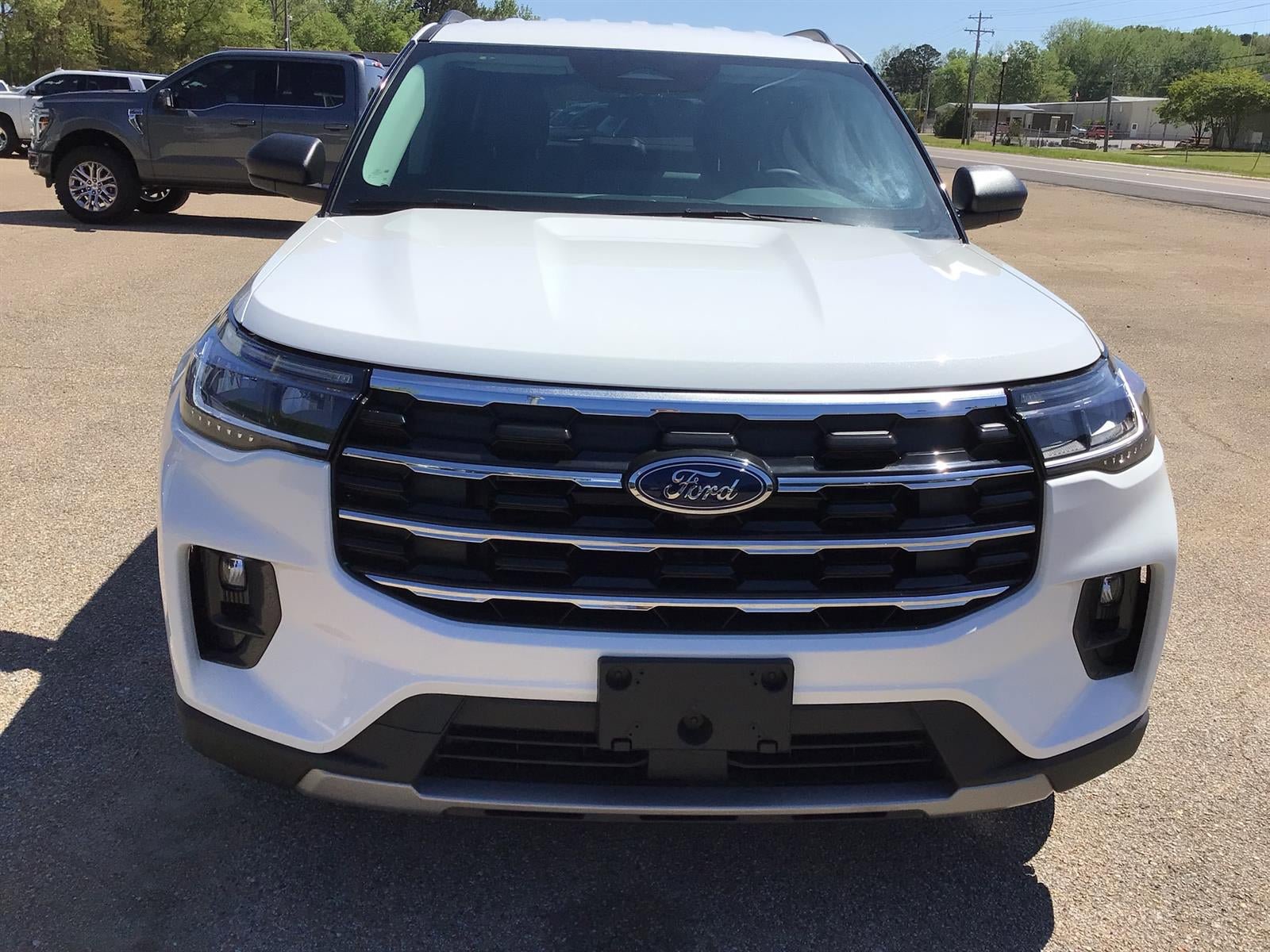 New 2026 Ford Explorer Active image 6
