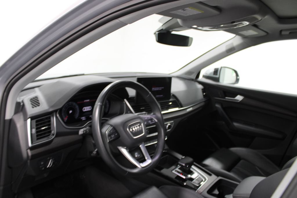 Used 2024 Audi Q5 2.0T Premium Plus AWD/4WD image 22