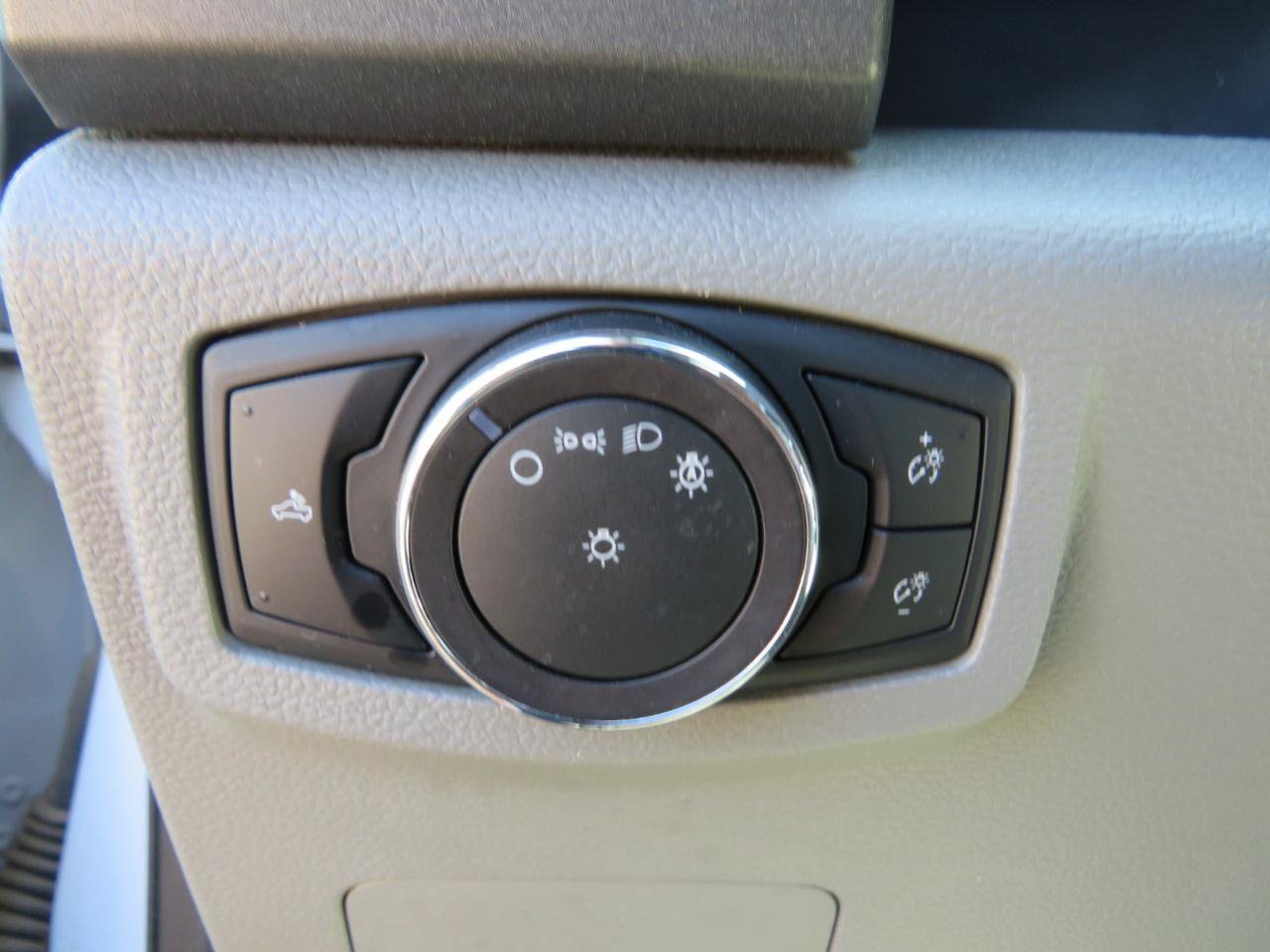 Used 2017 Ford F250 XL RWD image 11