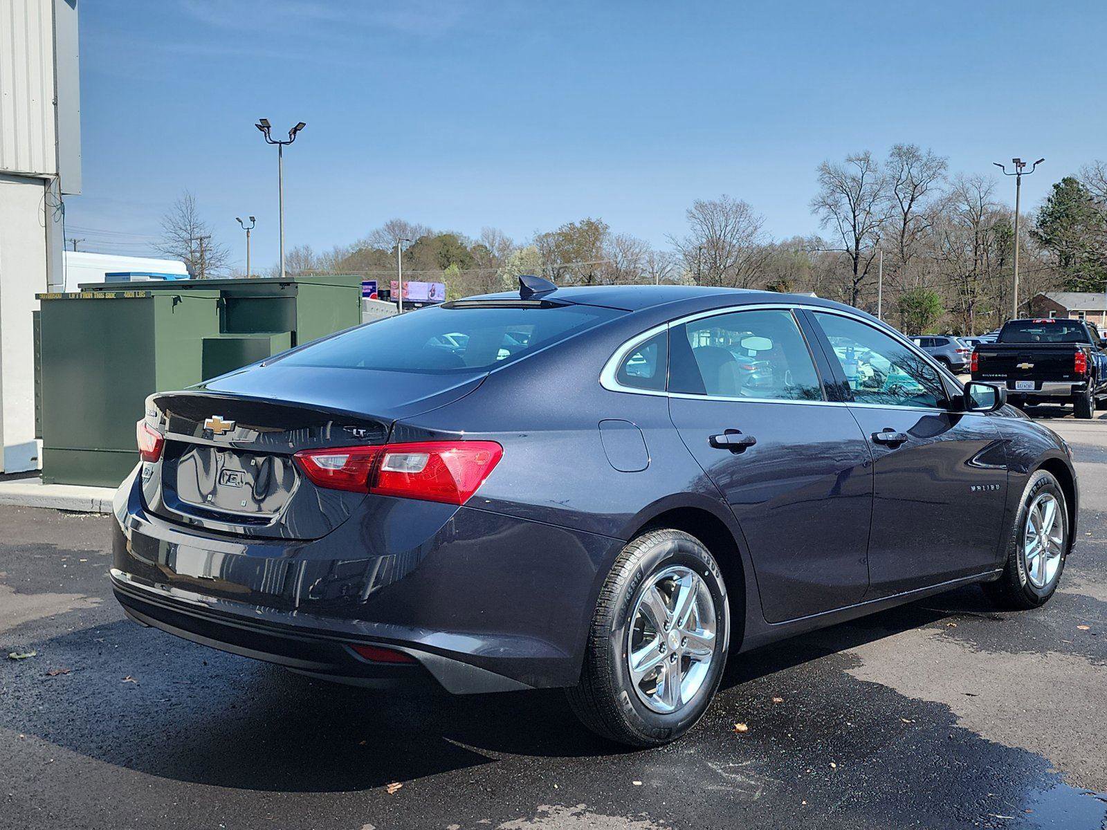 Used 2023 Chevrolet Malibu LT image 5