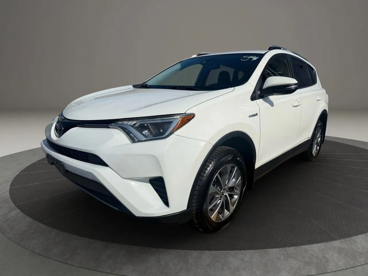 Used 2018 Toyota RAV4 LE