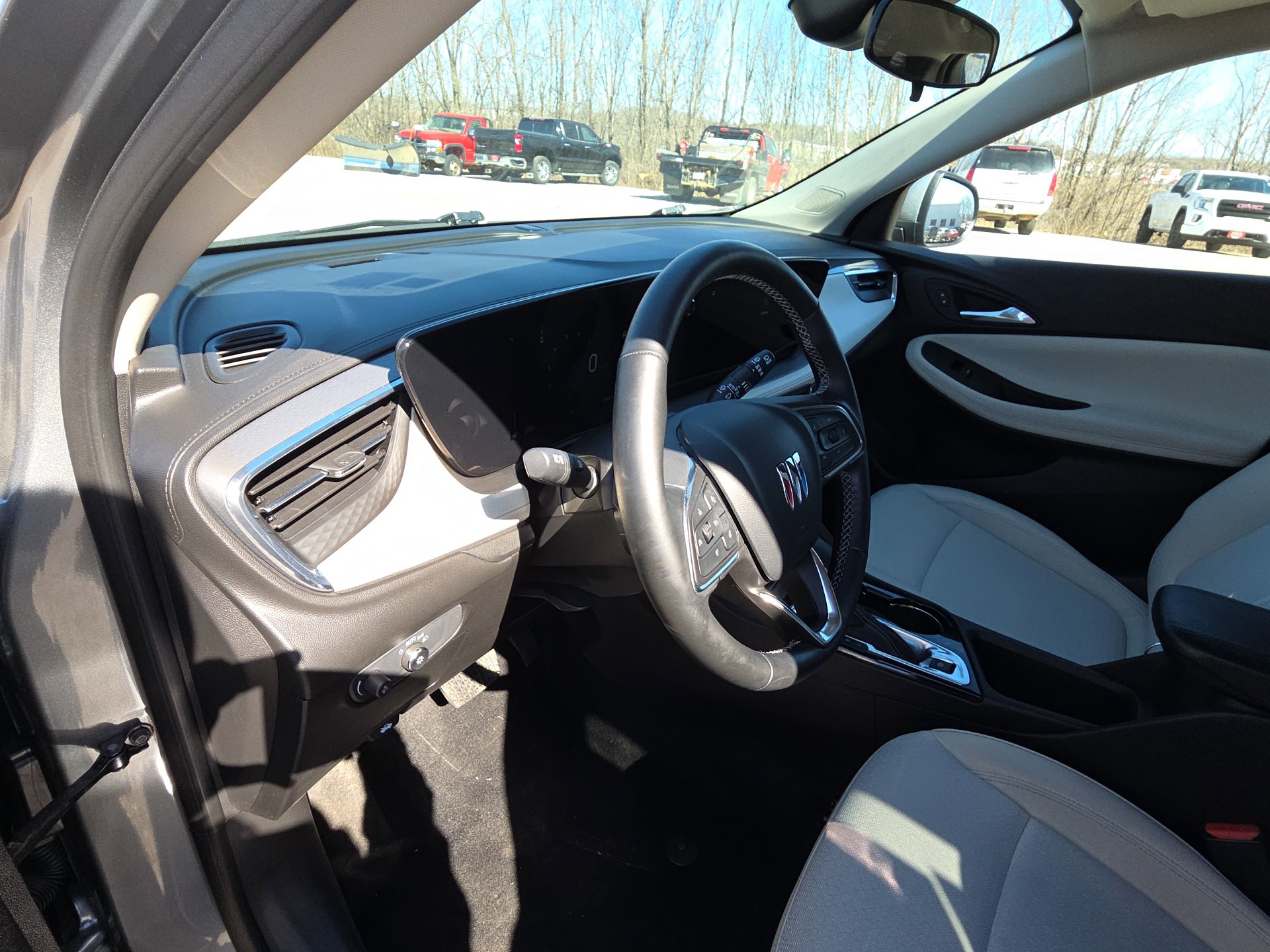 Certified 2025 Buick Encore GX Preferred w/ Comfort Package image 14