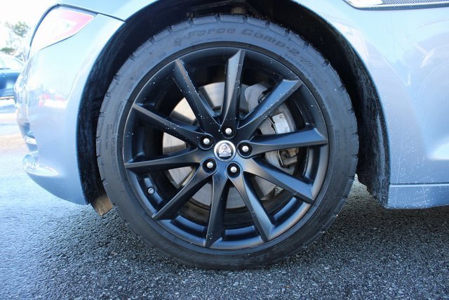 Used 2013 Jaguar XJ AWD image 33