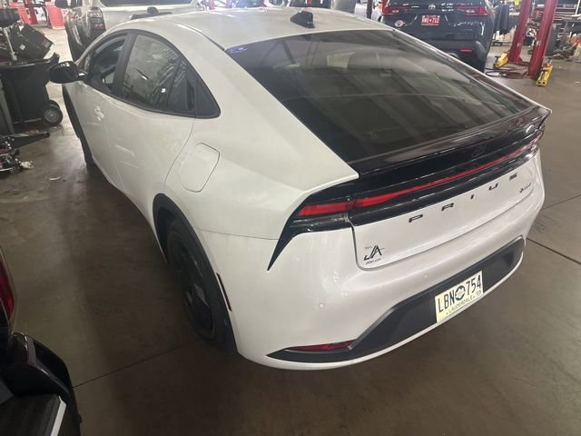 Used 2026 Toyota Prius LE FWD image 9