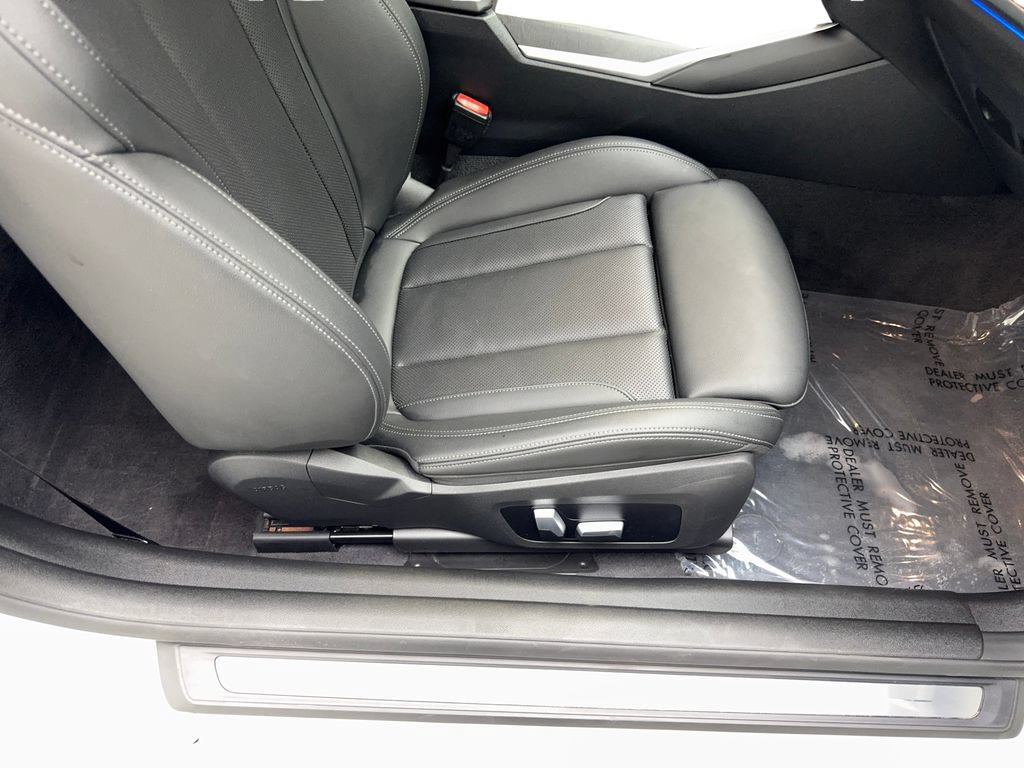 Used 2022 BMW 430i Coupe w/ Convenience Package RWD image 38