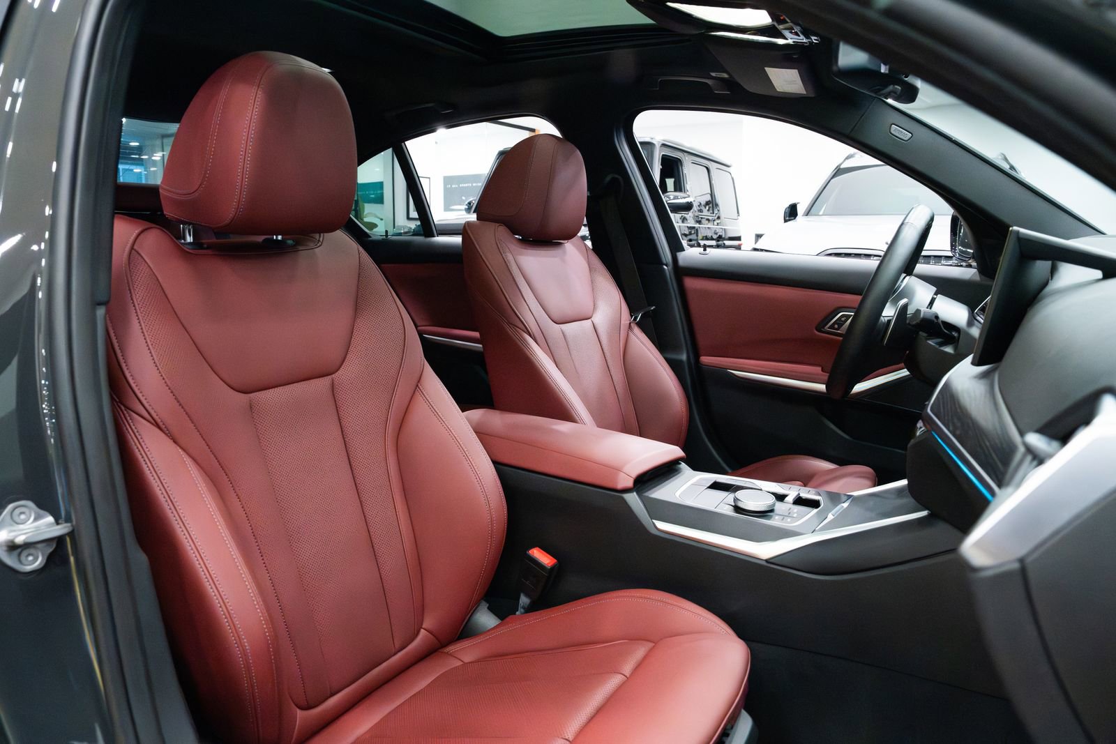 Used 2023 BMW M340i xDrive image 25