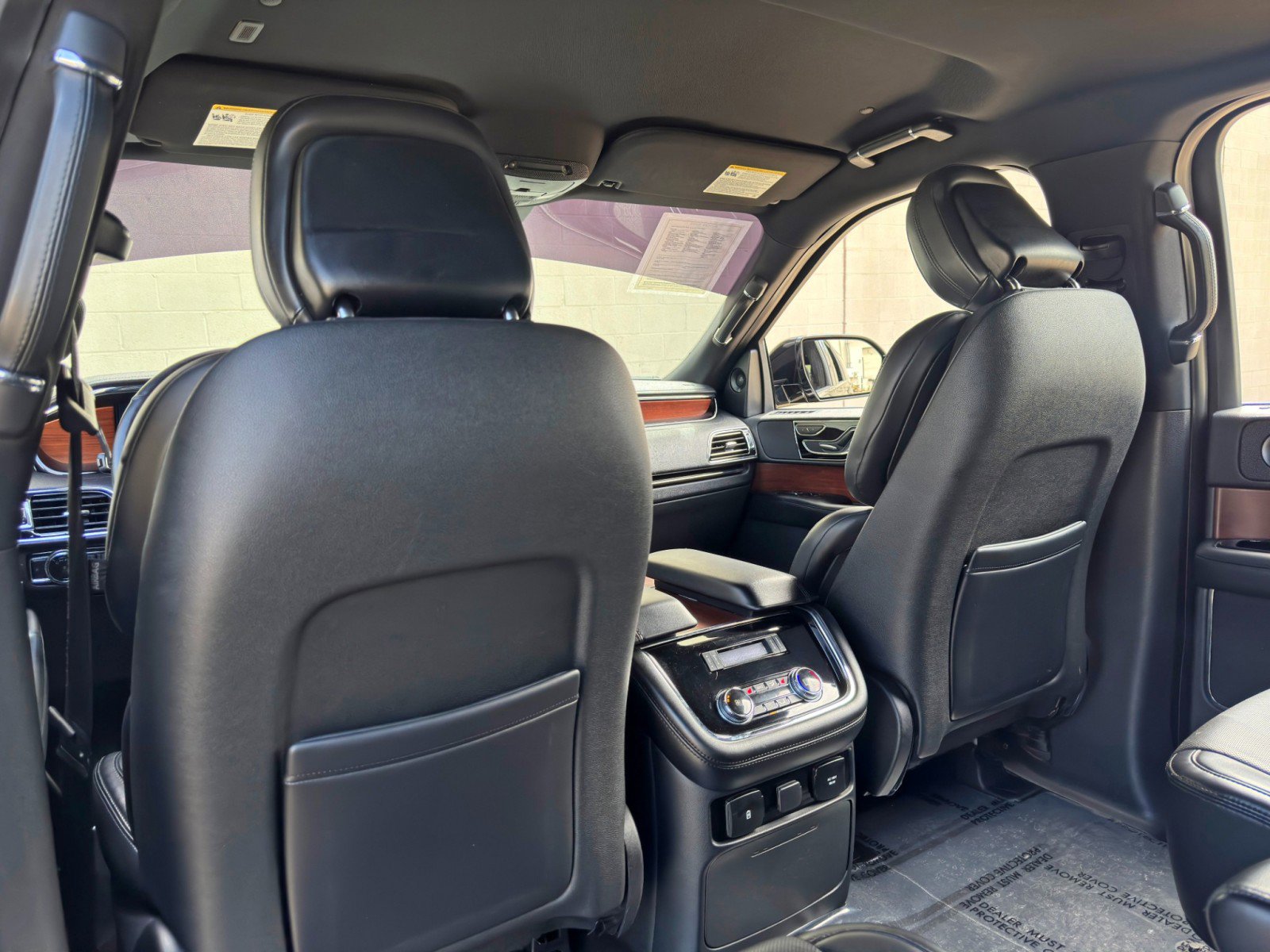 Used 2020 Lincoln Navigator L 4WD image 35