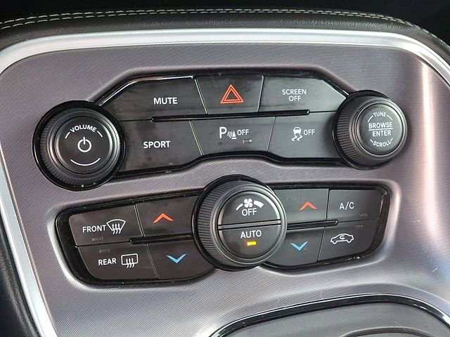 Used 2020 Dodge Challenger SXT w/ Plus Package image 17