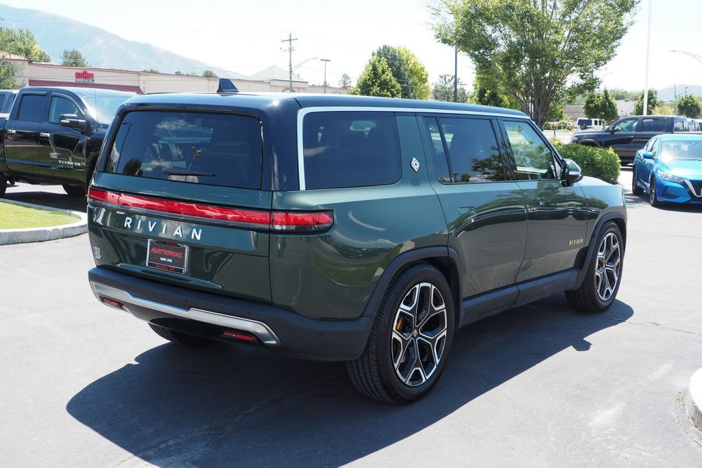 Used 2023 Rivian R1S Launch Edition Quad AWD/4WD image 5