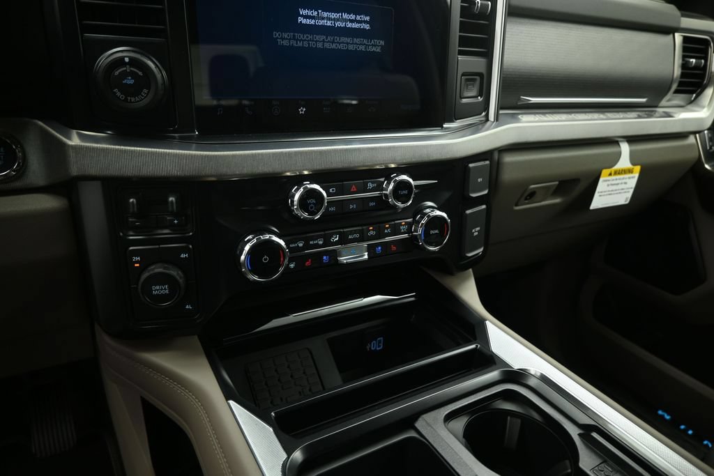 New 2026 Ford F450 Platinum w/ Platinum Plus Package AWD/4WD image 13