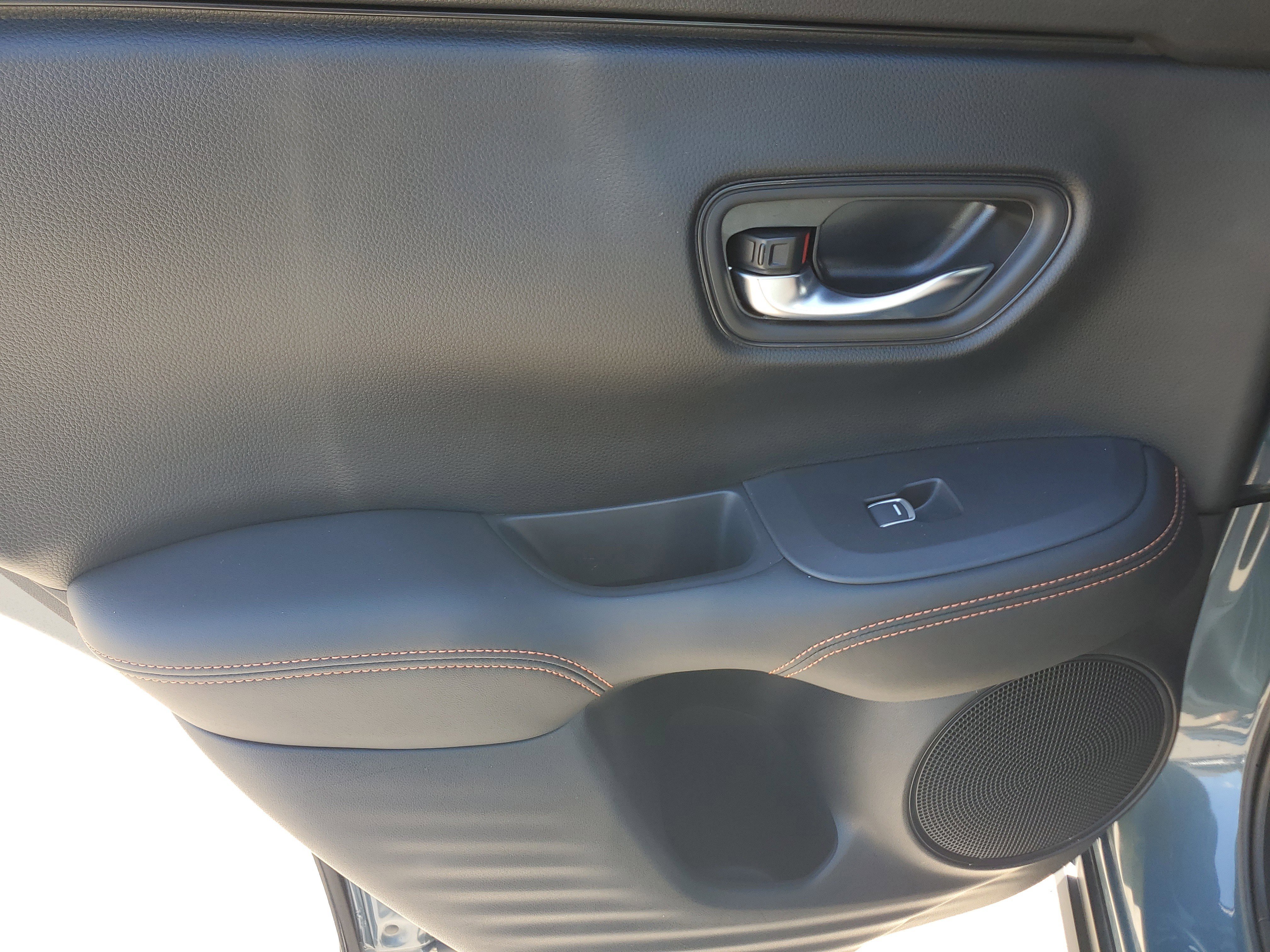 Used 2024 Honda HR-V Sport image 28