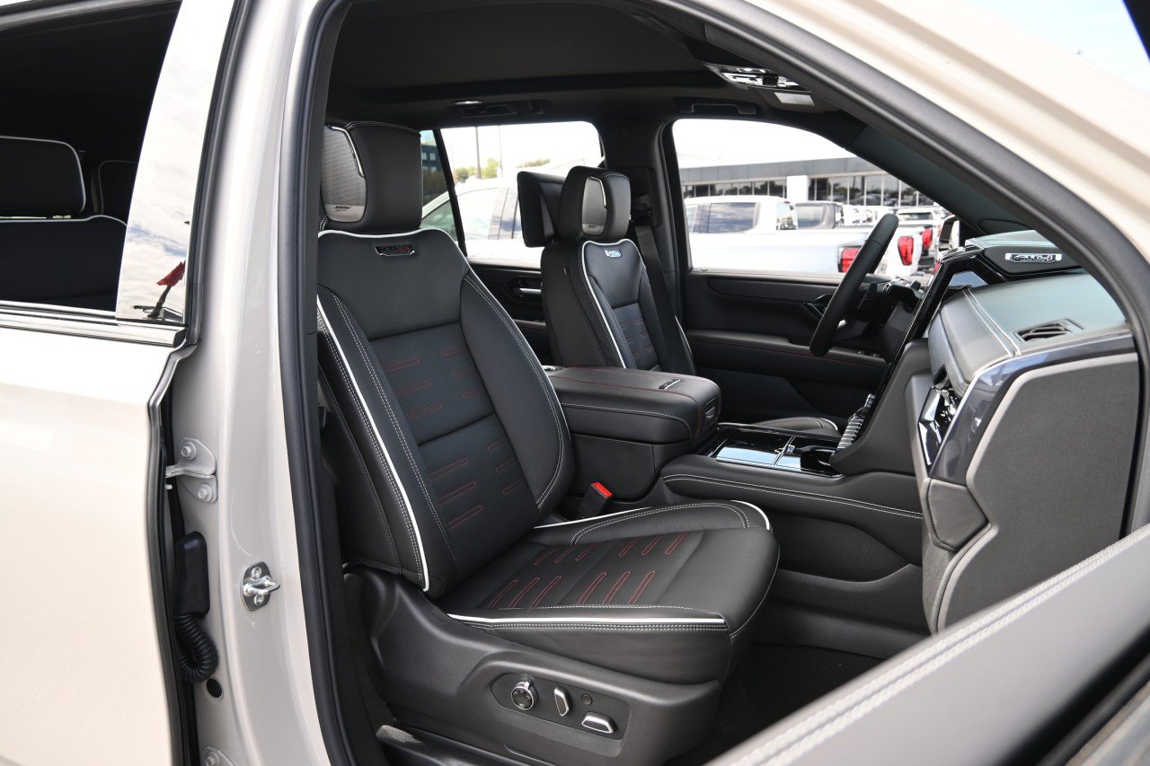 New 2027 GMC Yukon AT4 Ultimate AWD/4WD image 26