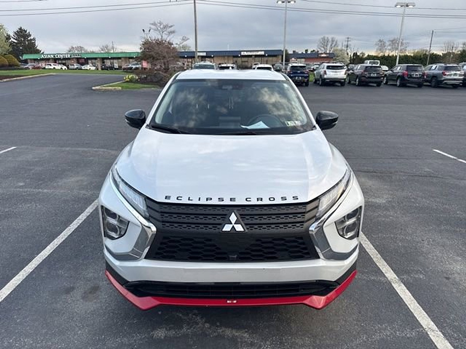 Used 2024 Mitsubishi Eclipse Cross AWD image 2