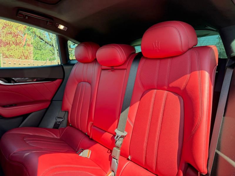 Used 2020 Maserati Levante GranSport image 16