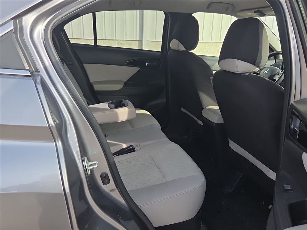 Used 2019 Mitsubishi Eclipse Cross SE image 18