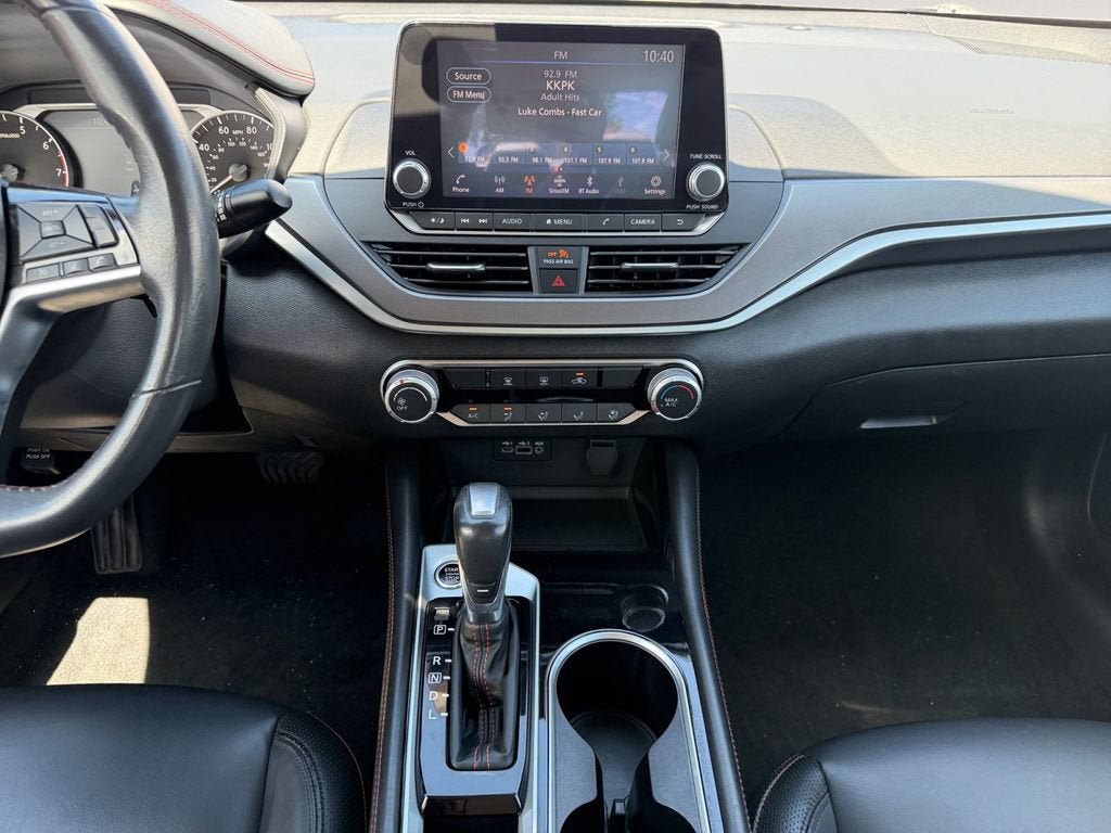 Used 2024 Nissan Altima 2.5 SR FWD image 11