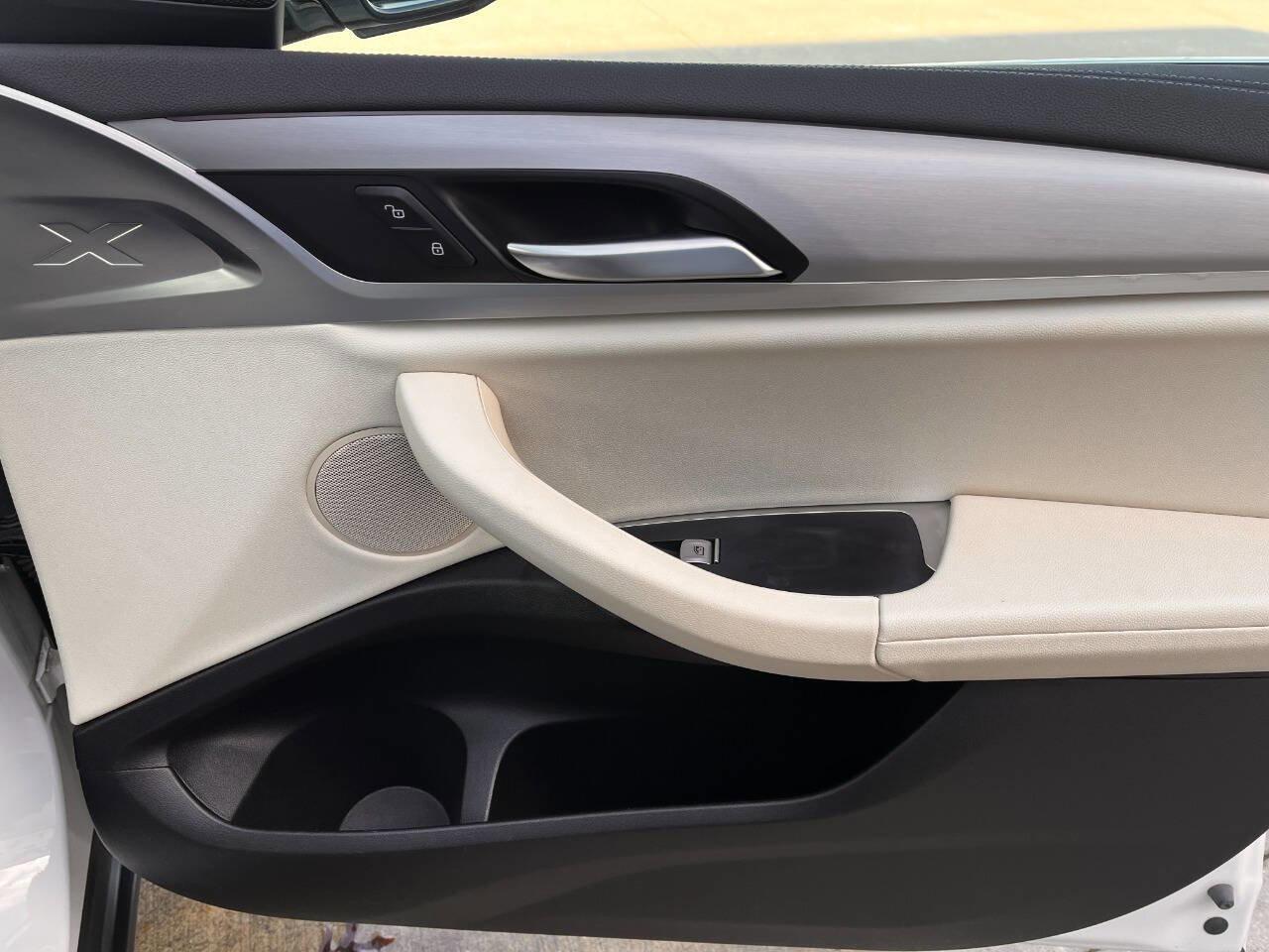 Used 2020 BMW X3 xDrive30i w/ Premium Package image 24