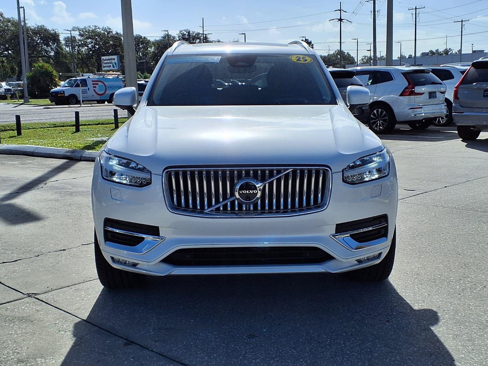 Certified 2025 Volvo XC90 B6 Ultra w/ Protection Package AWD/4WD image 2