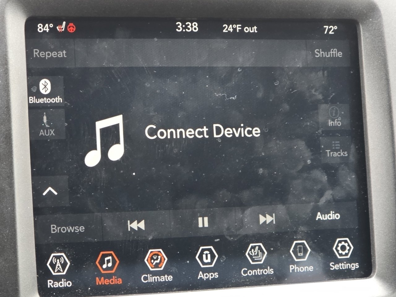 Used 2020 Jeep Cherokee Trailhawk w/ Cold Weather Group image 6