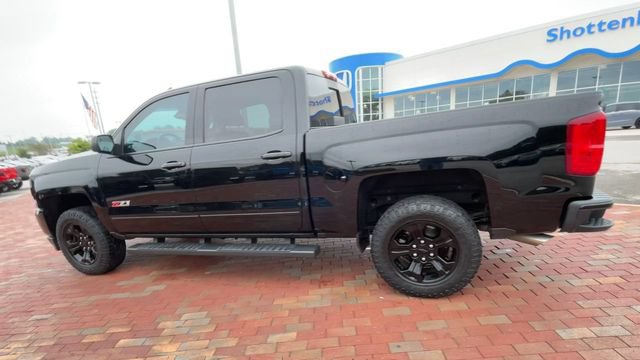 Used 2017 Chevrolet Silverado 1500 LTZ Z71 w/ LTZ Plus Package AWD/4WD image 7
