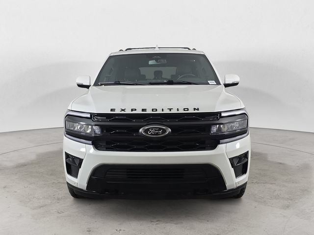 Certified 2022 Ford Expedition Max Limited AWD/4WD image 2