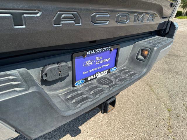 Used 2023 Toyota Tacoma TRD Off-Road AWD/4WD image 16