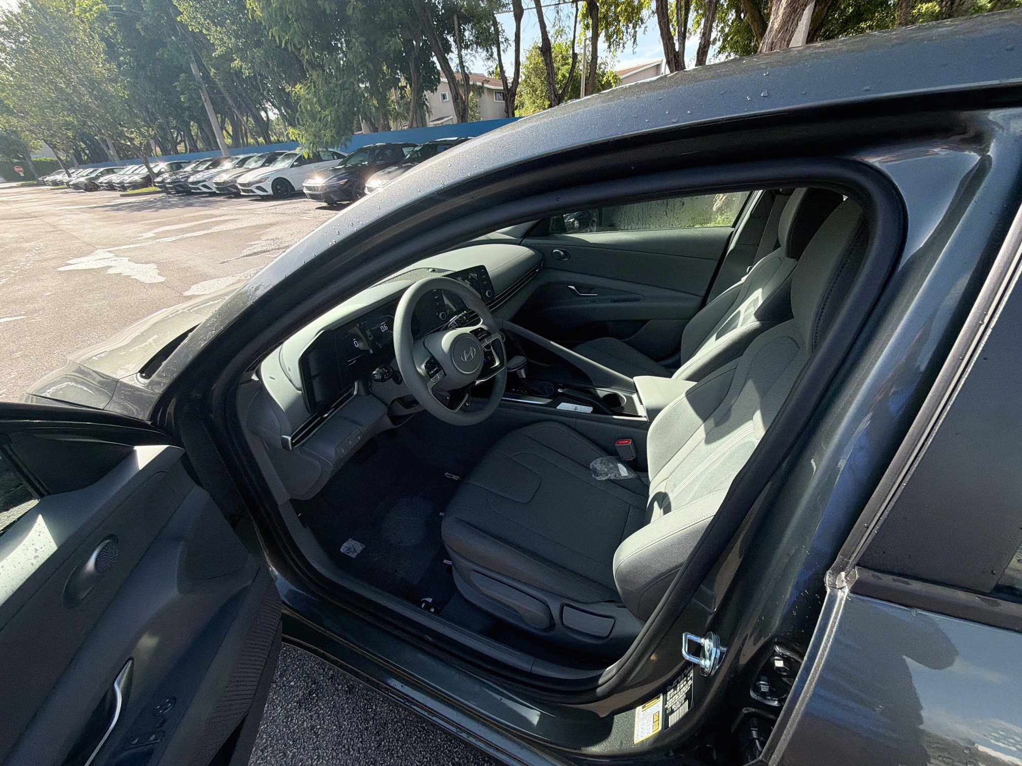 New 2026 Hyundai Elantra SE FWD image 15