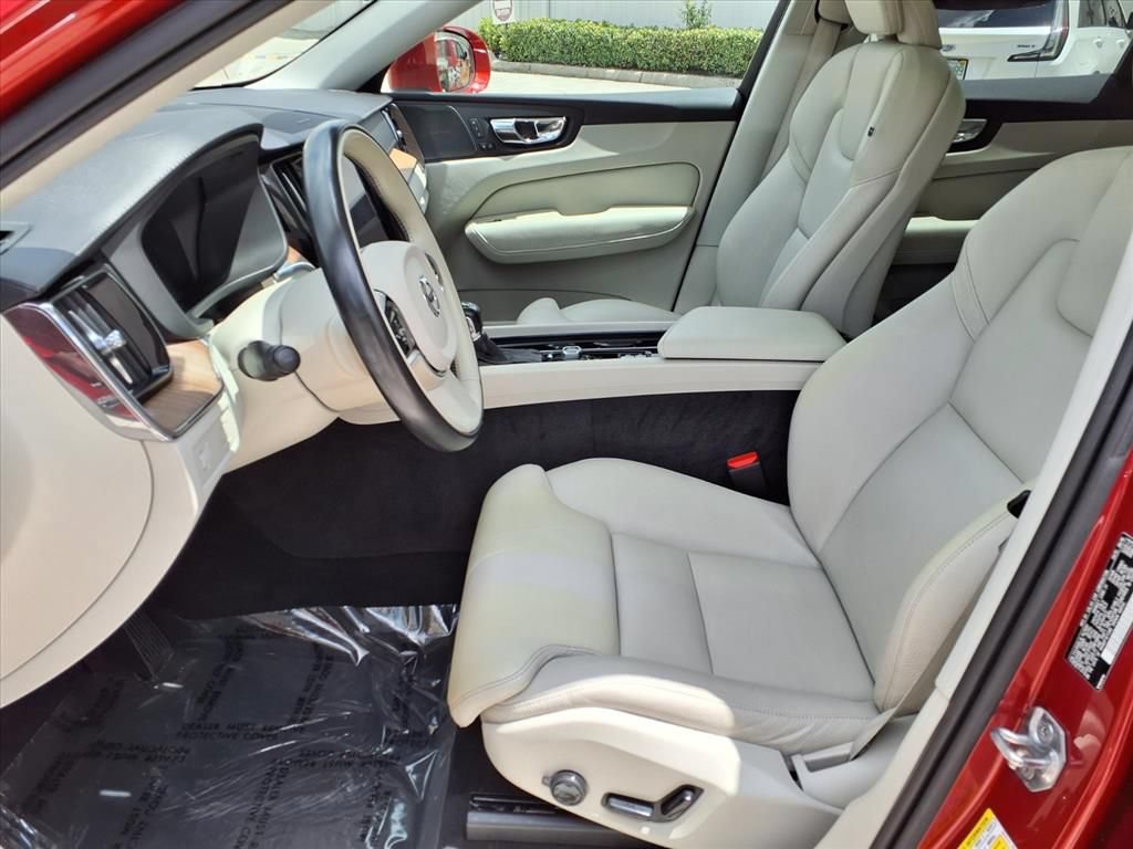 Used 2020 Volvo XC60 T5 Inscription w/ Protection Package Premier FWD image 19