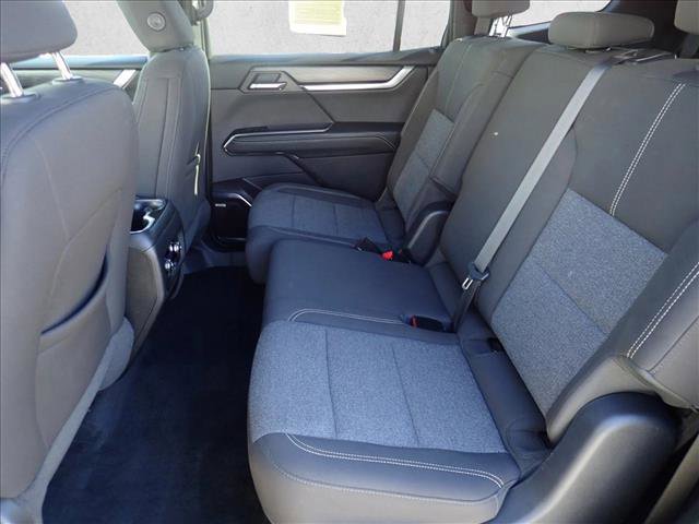 Used 2025 GMC Acadia Elevation image 9