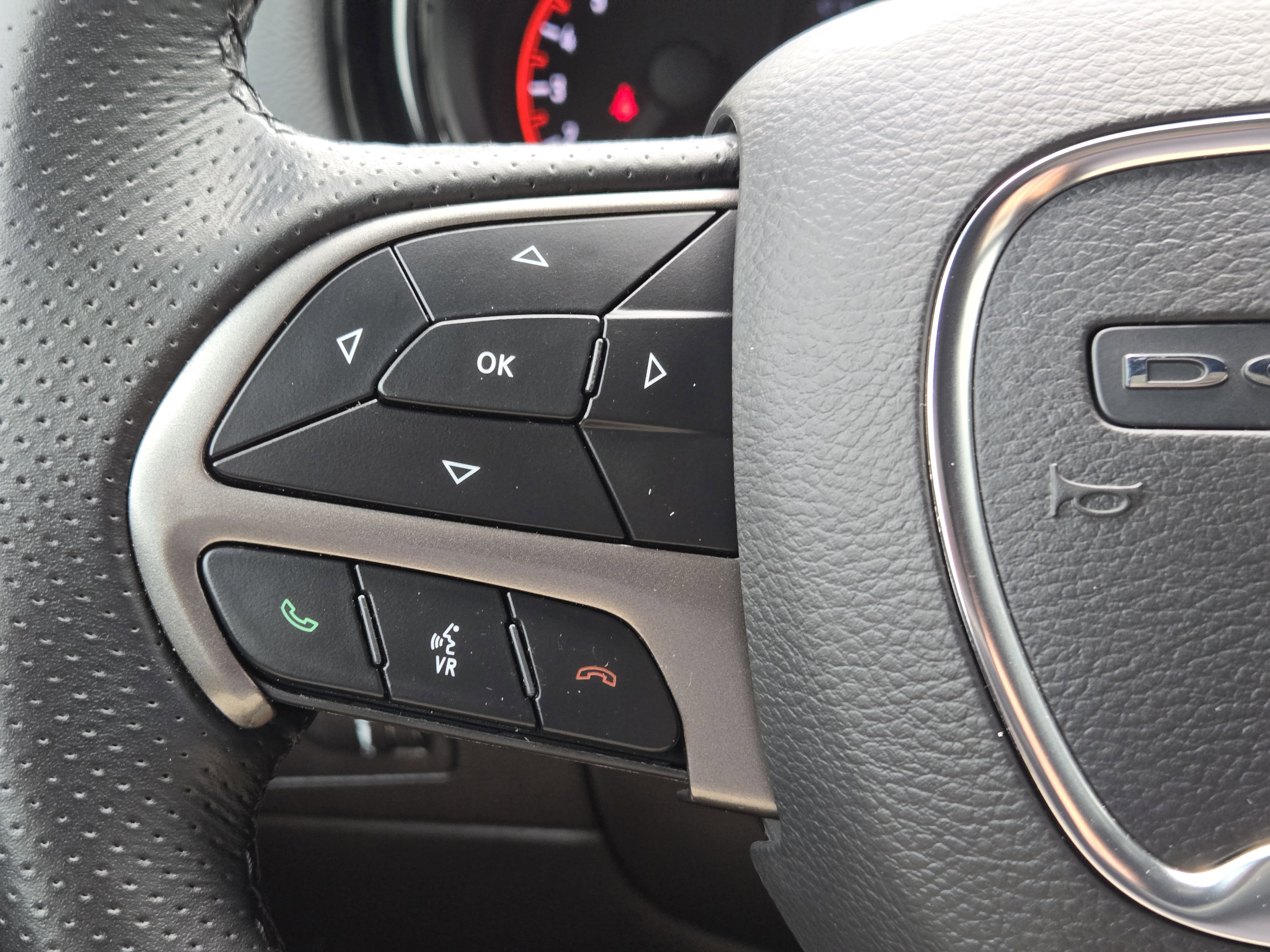 Used 2024 Dodge Durango SXT w/ SXT Blacktop Group image 30