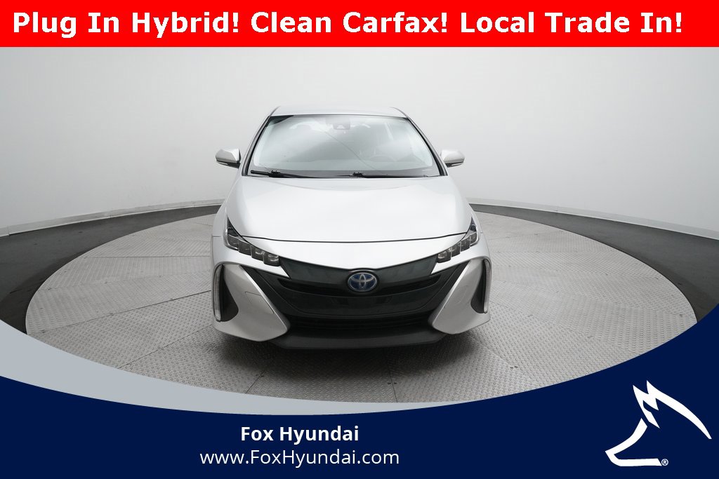Used 2017 Toyota Prius Prime Premium image 11