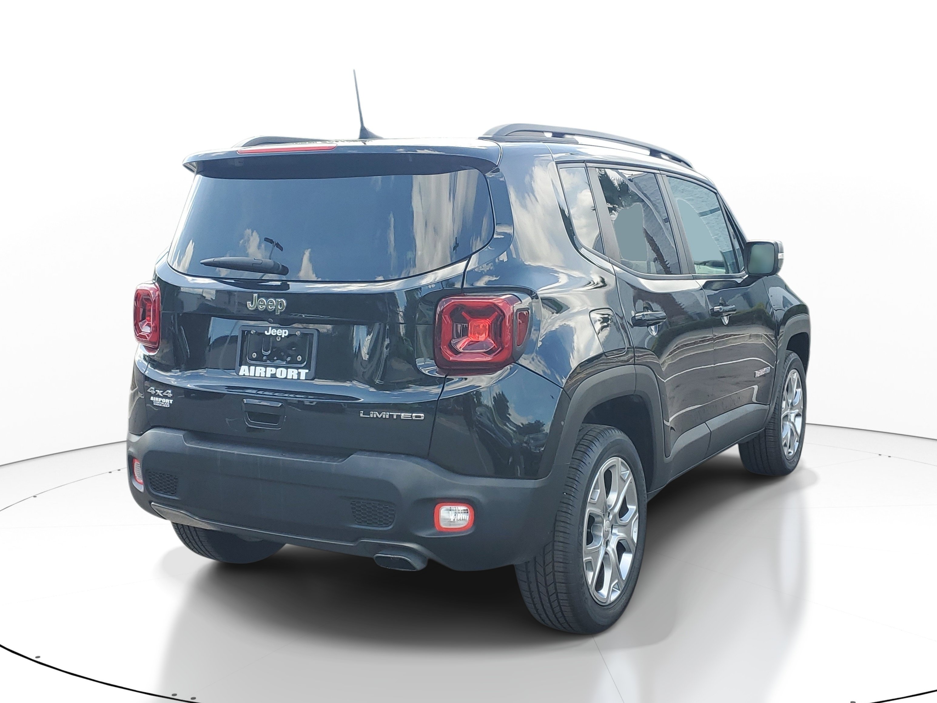 Used 2020 Jeep Renegade Limited w/ UConnect 8.4 Nav Group AWD/4WD image 6
