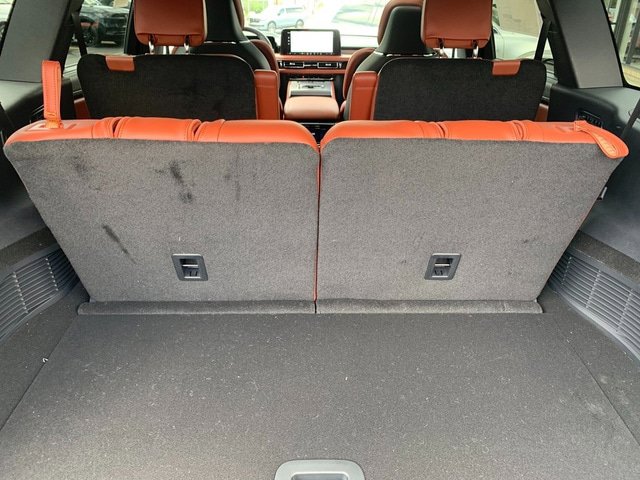 New 2025 Lincoln Aviator Reserve w/ Equipment Group 201A AWD/4WD image 5