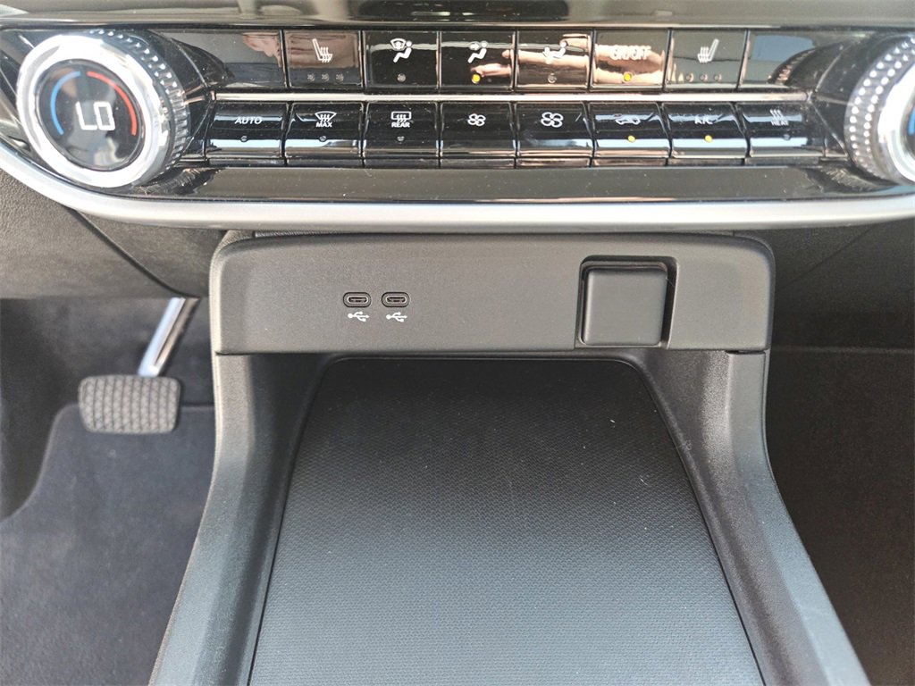 Used 2024 Honda Prologue EX image 19