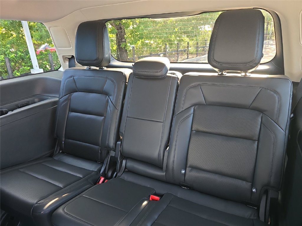 New 2026 Lincoln Navigator Reserve AWD/4WD image 10