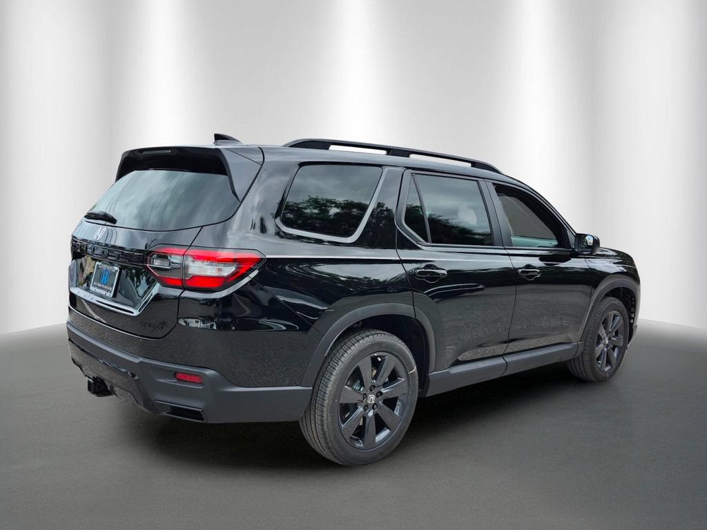 New 2026 Honda Pilot Sport image 7