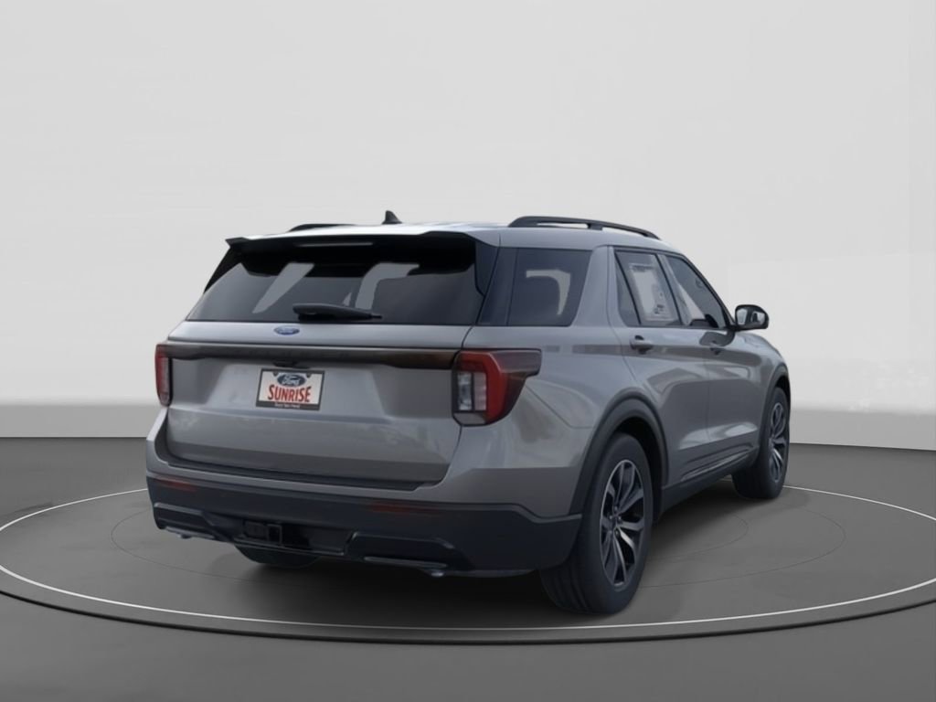 New 2026 Ford Explorer ST-Line w/ Premium Package image 8