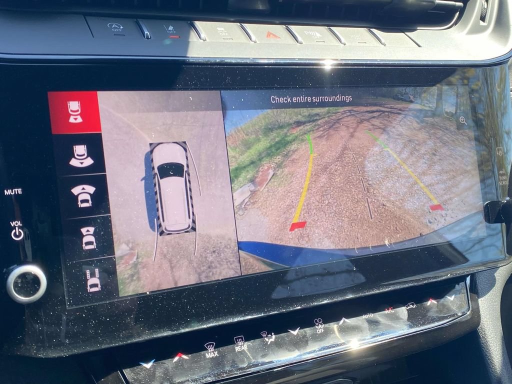 New 2026 Jeep Grand Cherokee L Limited w/ Luxury Tech Group II RWD image 45