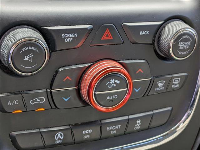 Used 2017 Dodge Durango SXT w/ 3rd Row Seating Group RWD image 11