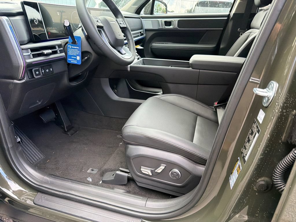 New 2026 Hyundai Santa Fe Limited FWD image 9