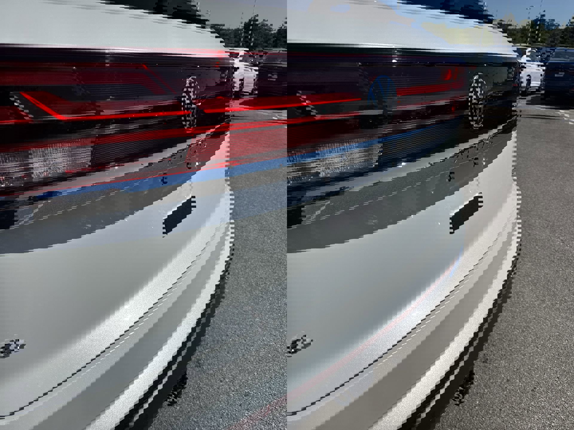 New 2026 Volkswagen Atlas Cross Sport SEL image 31