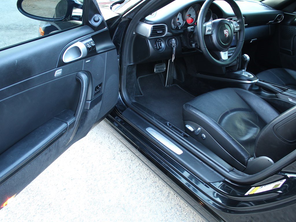 Used 2008 Porsche 911 Carrera 4S image 14