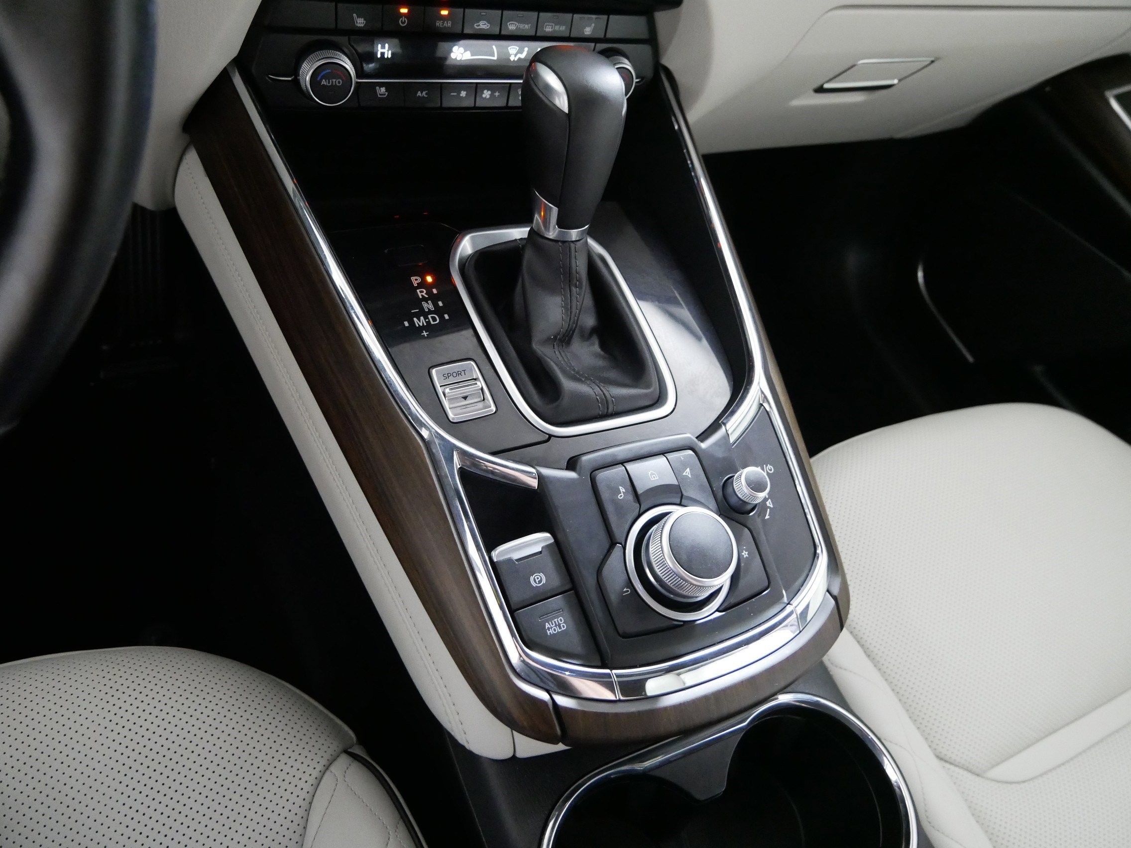 Used 2023 MAZDA CX-9 Signature image 24